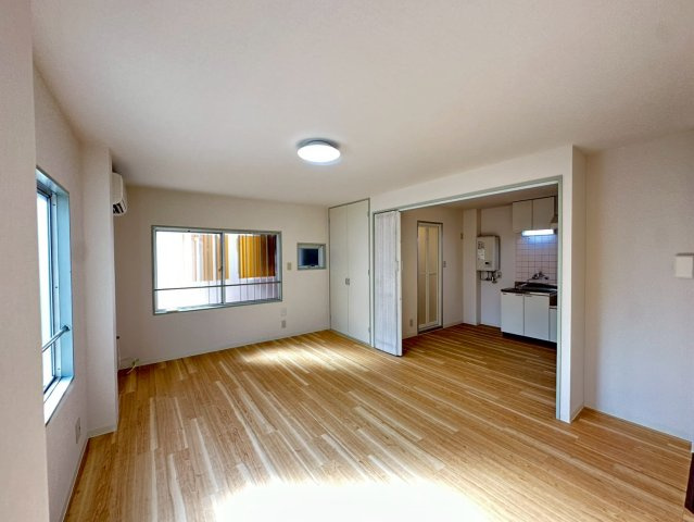 コミュニティ堀越の洋室