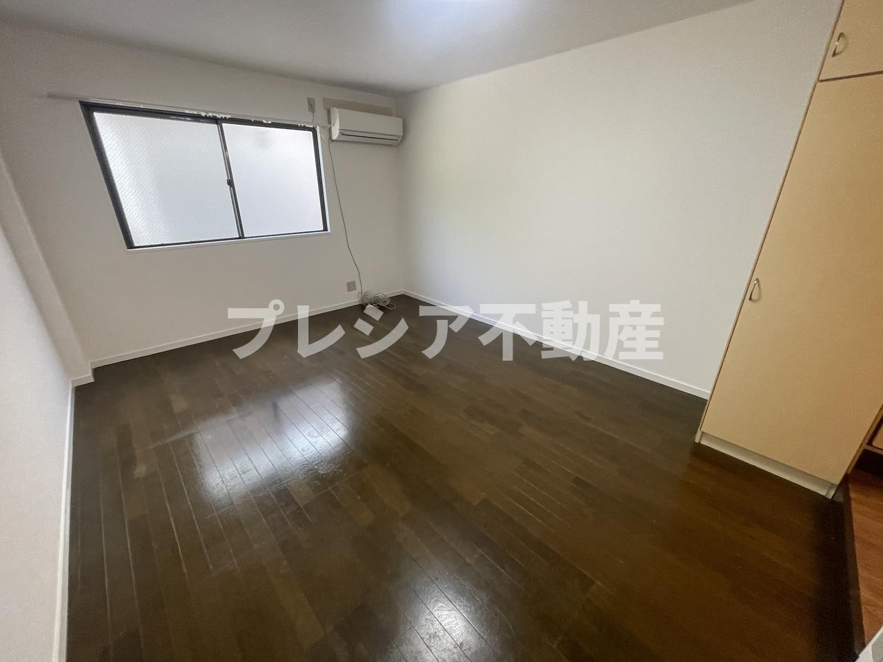 グレースメモリー甲子園の居間・リビング