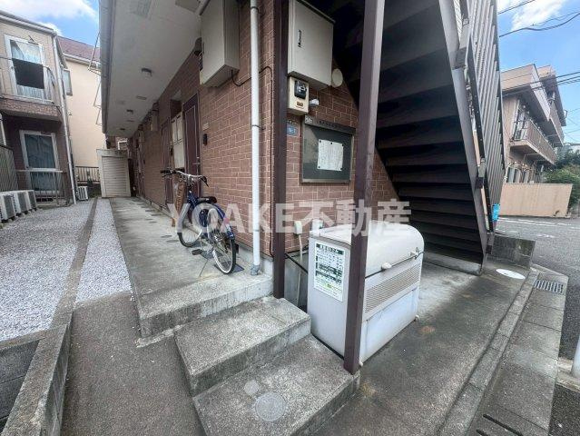 ヴィラージュ中町ＥＡＳＴのエントランス