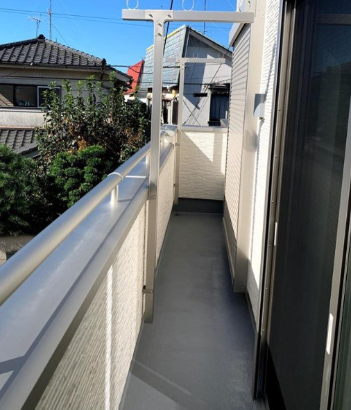 和泉戸建 のバルコニー