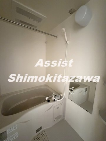 ベルーガ下北沢の浴室