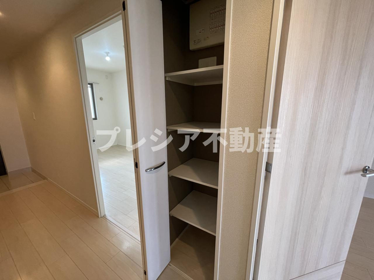 甲子園三番町ハイツの収納