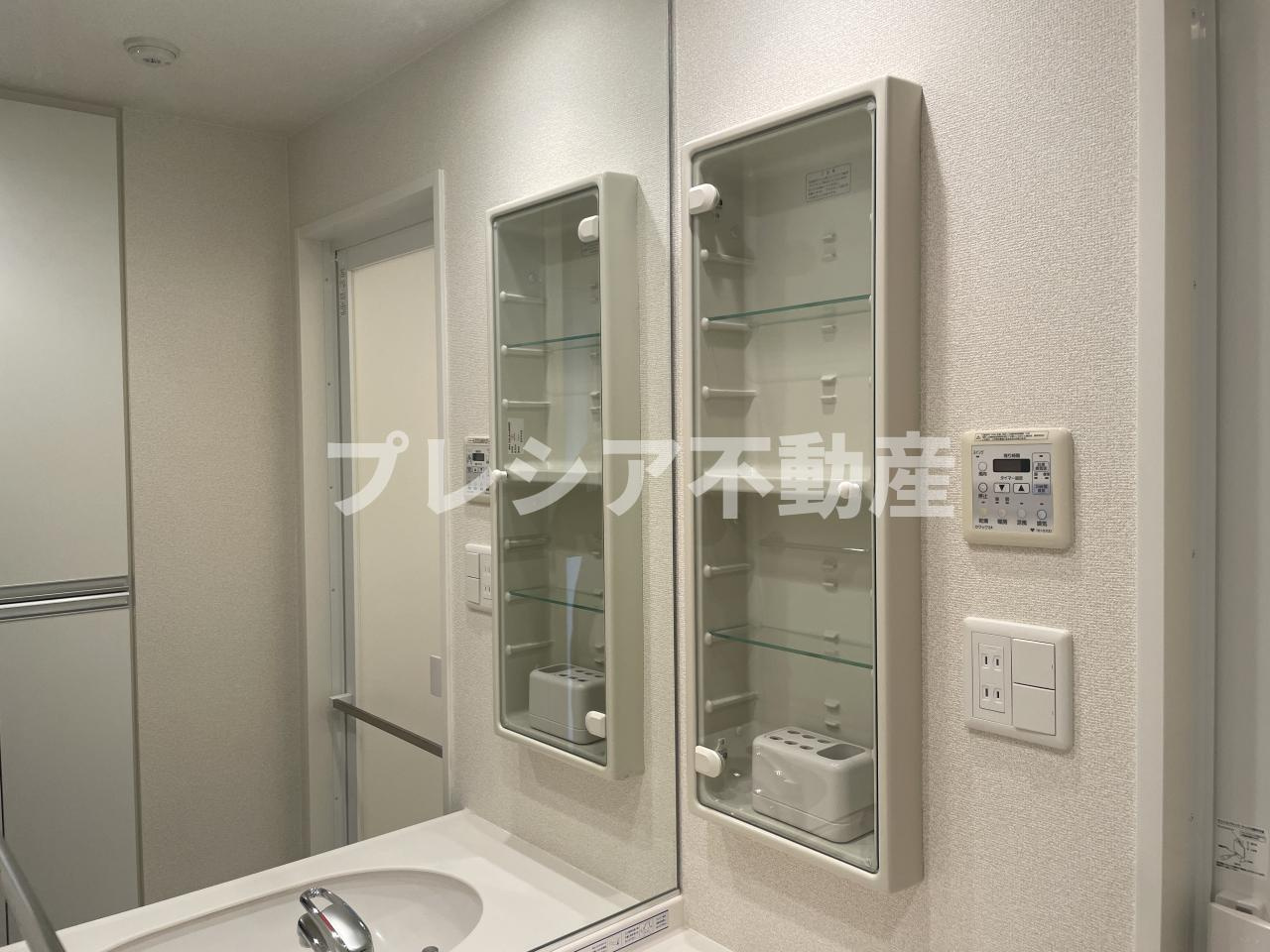 甲子園三番町ハイツの収納