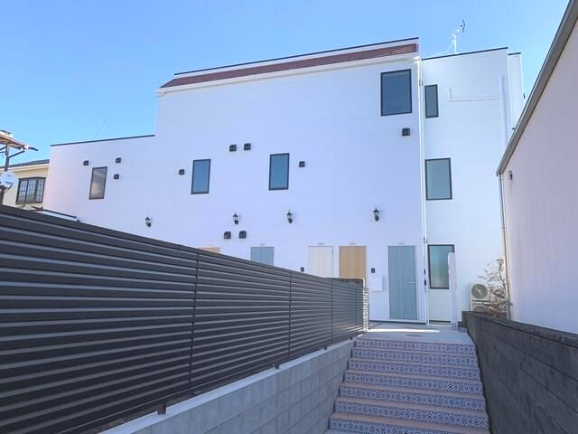 ソルナクレイシア学芸大学