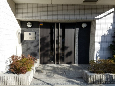 【エントランス】 | Ｒｉｓｉｎｇ　Ｐｌａｃｅ両国二番館