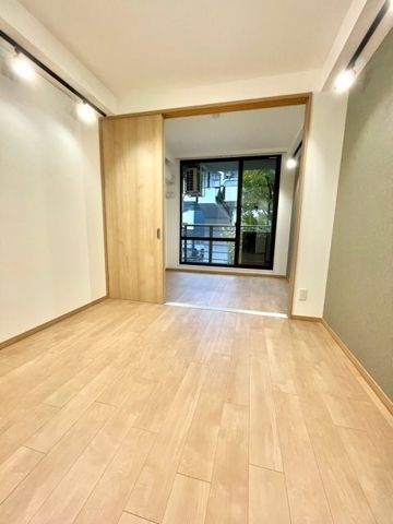 【居間・リビング】レジディア笹塚