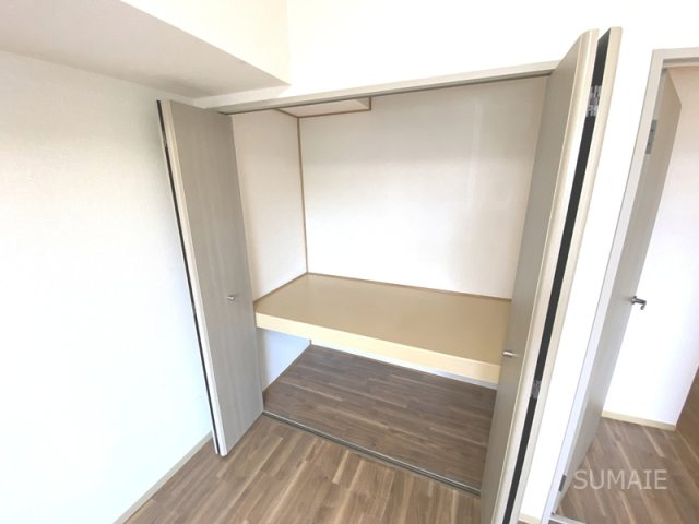 セジュール彩　弐番館の収納|6.0帖洋室収納☆彡