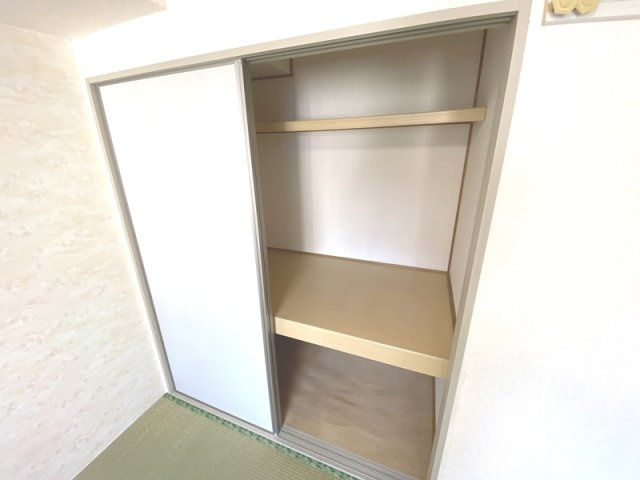 セジュール彩　弐番館の収納|和室、押し入れ収納☆彡