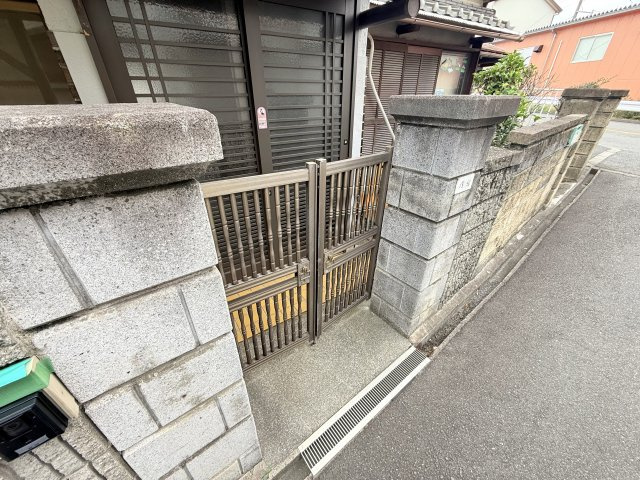 【エントランス】 | 太平寺1丁目戸建