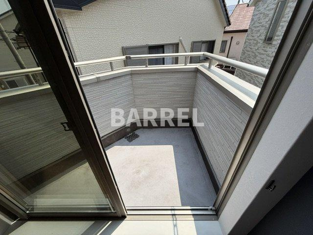 箕面市今宮三丁目戸建のバルコニー