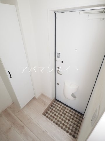 【玄関】 | ハーミットクラブハウス戸塚テラス | シューズボックスあります