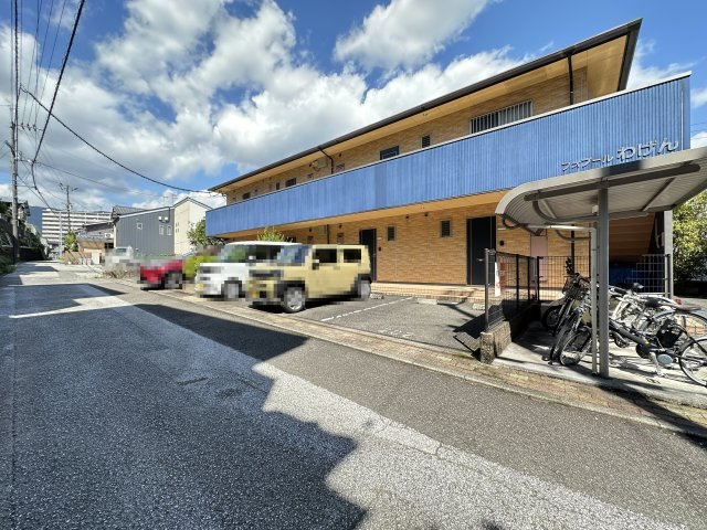 フォブールわげんの外観