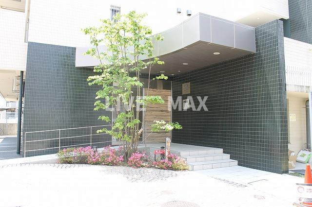 【エントランス】パークフラッツ緑地公園
