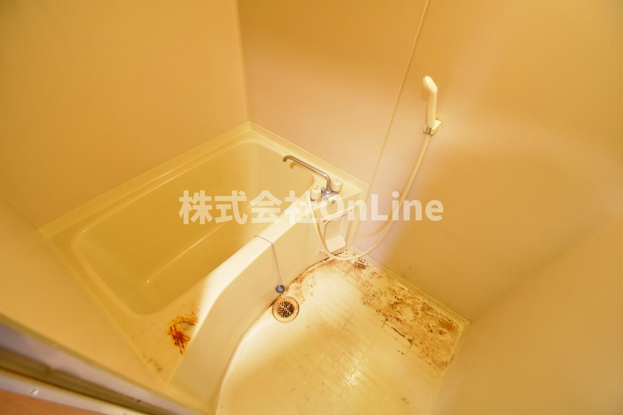 阪口マンションの浴室