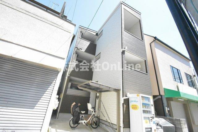 東大阪市吉田１丁目のアパートの外観