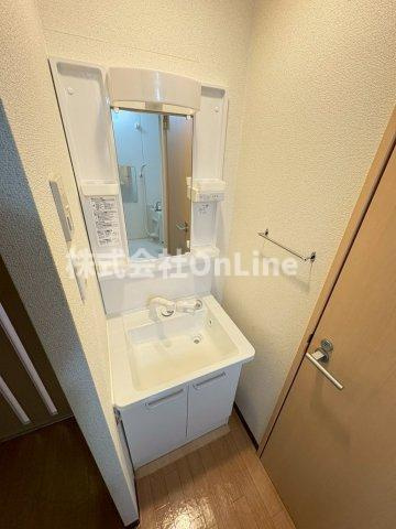 東大阪市足代北２丁目の賃貸マンションの独立洗面台