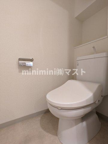 大阪市西区北堀江１丁目の賃貸マンションのトイレ