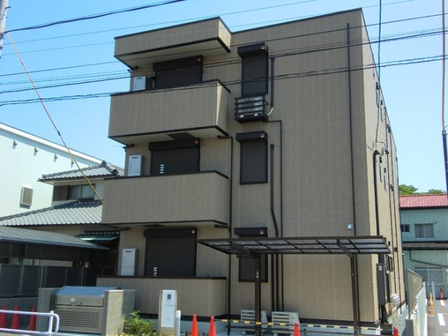 シャルマン高畑の画像