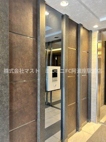 大阪市西区九条１丁目の賃貸マンションのセキュリティ