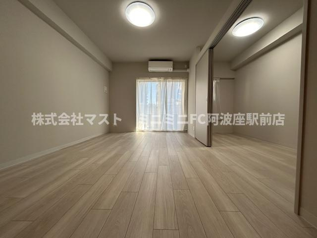 大阪市西区九条１丁目の賃貸マンションの内装