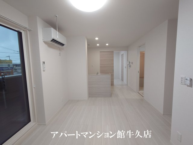 D-Invest栄町の居間・リビング
