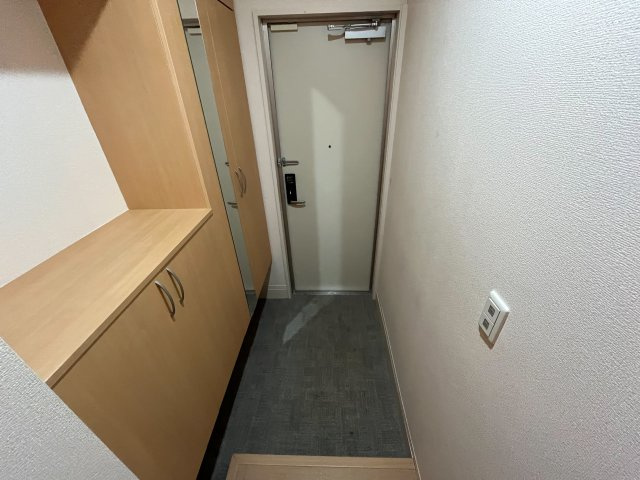 EVISTAGE甲子園の玄関