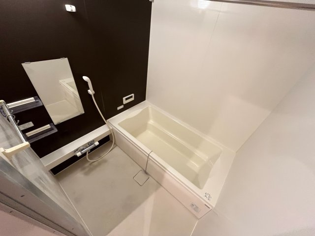 EVISTAGE甲子園の浴室