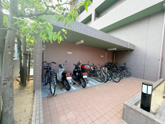 グレース門戸荘のロビー