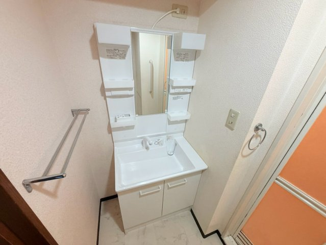 グレース門戸荘の洗面所