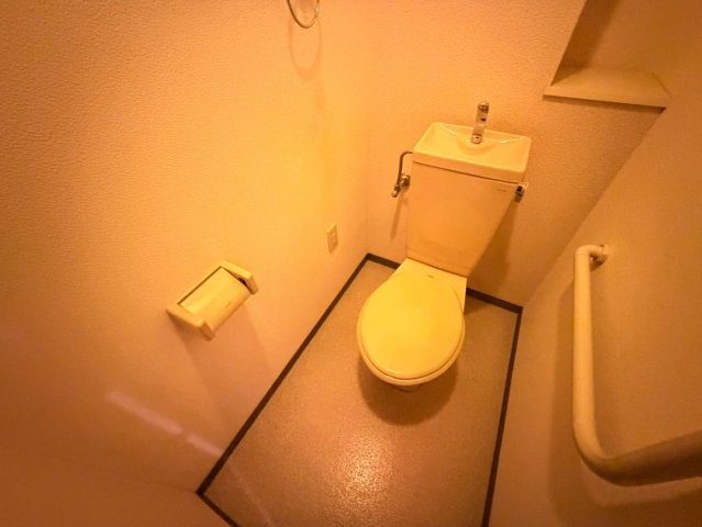 グレース門戸荘のトイレ