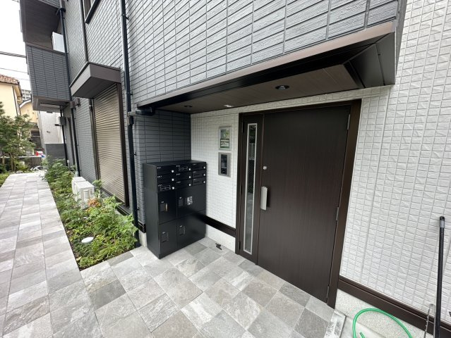 シーグレース浜甲子園のエントランス