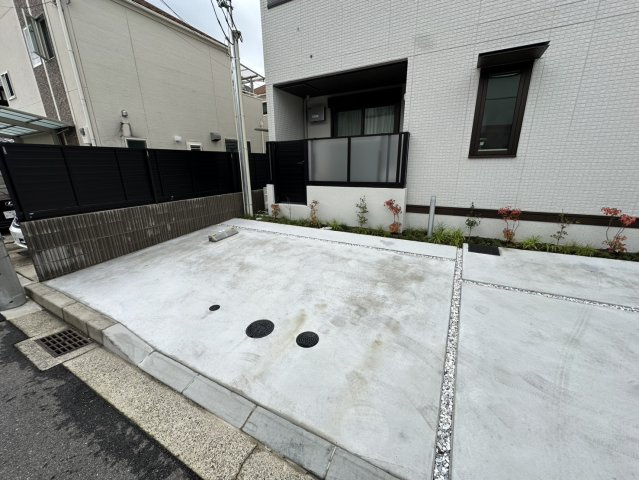 シーグレース浜甲子園の駐車場