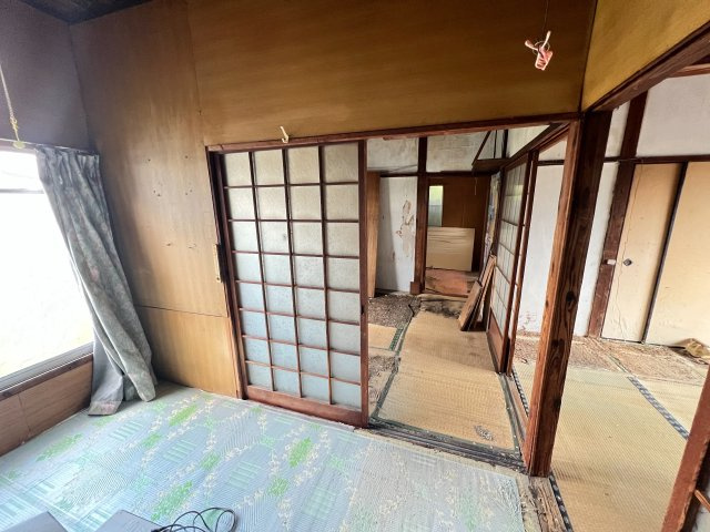 飯塚市鯰田　平屋の和室