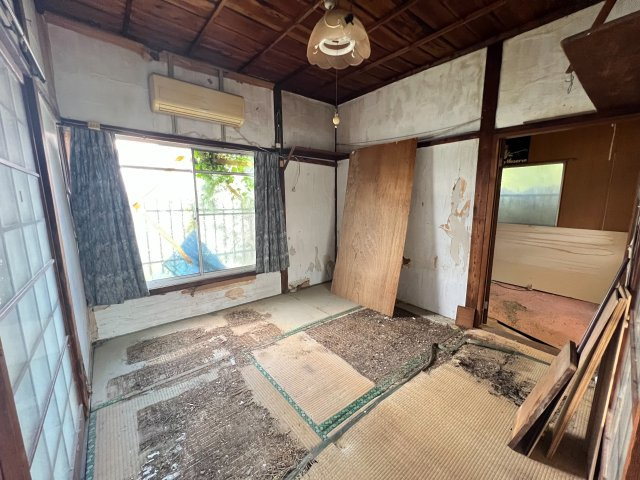 飯塚市鯰田　平屋の内装