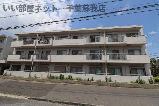 アメージングエステートの外観|落ち着いた雰囲気の外観です