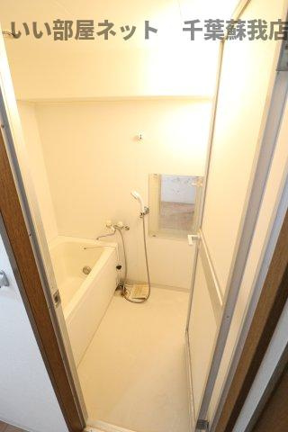 アメージングエステートの浴室|コンパクトで使いやすいお風呂です