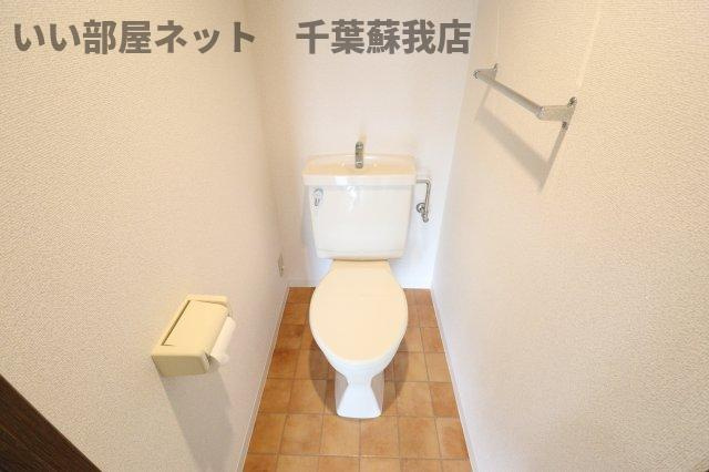 アメージングエステートのトイレ|落ち着いたトイレです