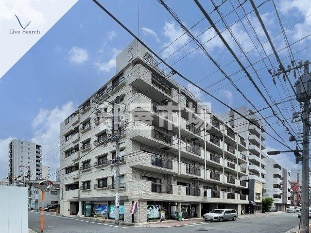 中銀上野小島マンシオンの外観