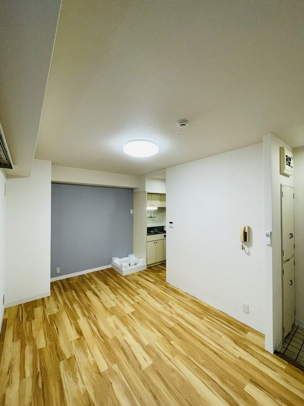 中銀上野小島マンシオンの居間・リビング