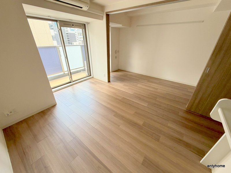 プレサンス松屋町グレース　仲介手数料無料の洋室