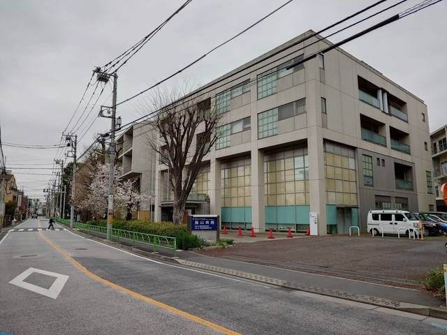 Ｃ＆Ｓの周辺