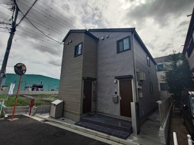 Ｃ＆Ｓの外観