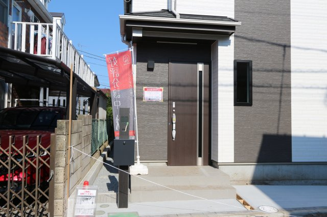 【Heartfull Town】小平市小川西町５丁目2275番　の外観|キッチンには、食洗機、浄水器が備え付けとなっています。