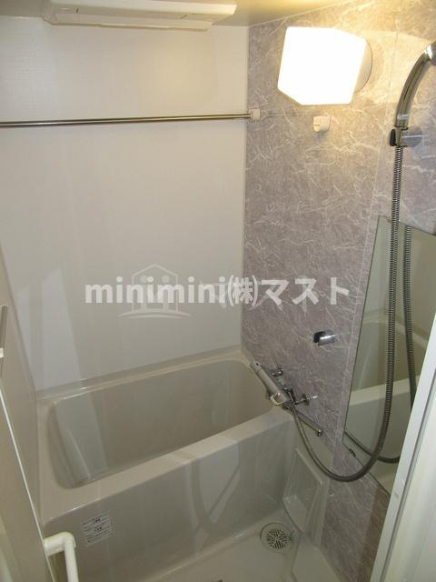 大阪市西区南堀江２丁目の賃貸マンションの浴室
