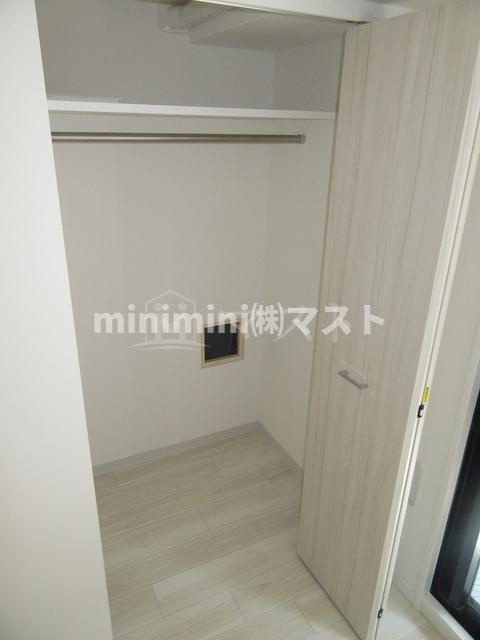 大阪市西区南堀江２丁目の賃貸マンションの収納