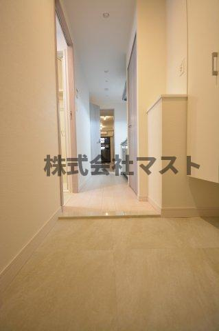 大阪市西区南堀江２丁目の賃貸マンションの玄関