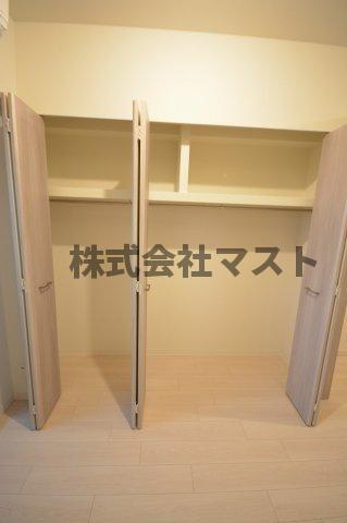 大阪市西区南堀江２丁目の賃貸マンションの収納