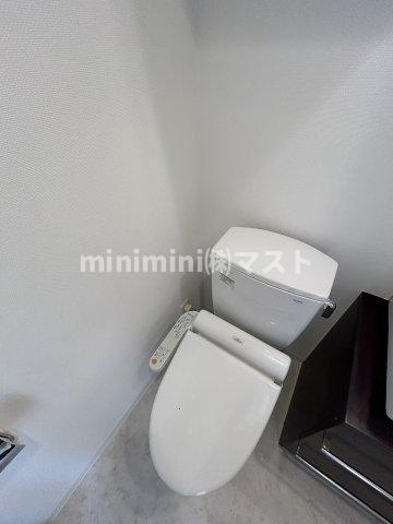 大阪市西区立売堀１丁目の賃貸マンションのトイレ