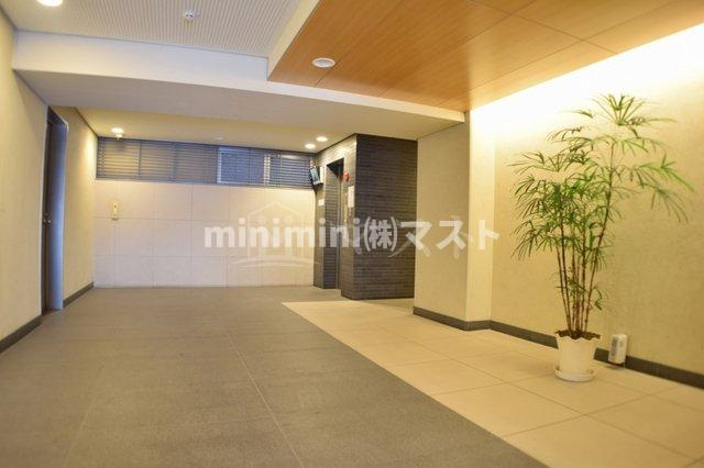 大阪市西区北堀江１丁目の賃貸マンションのロビー