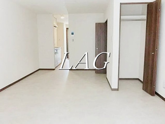 【居間・リビング】 | サン・ラック本町 | 洋室のお部屋です。